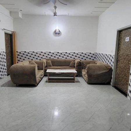 House Of Krishna Hotel Vrindávan Kültér fotó
